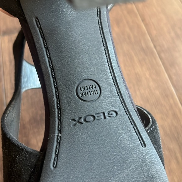 Suede leather geox shoes 8.5 - Picture 6 of 7